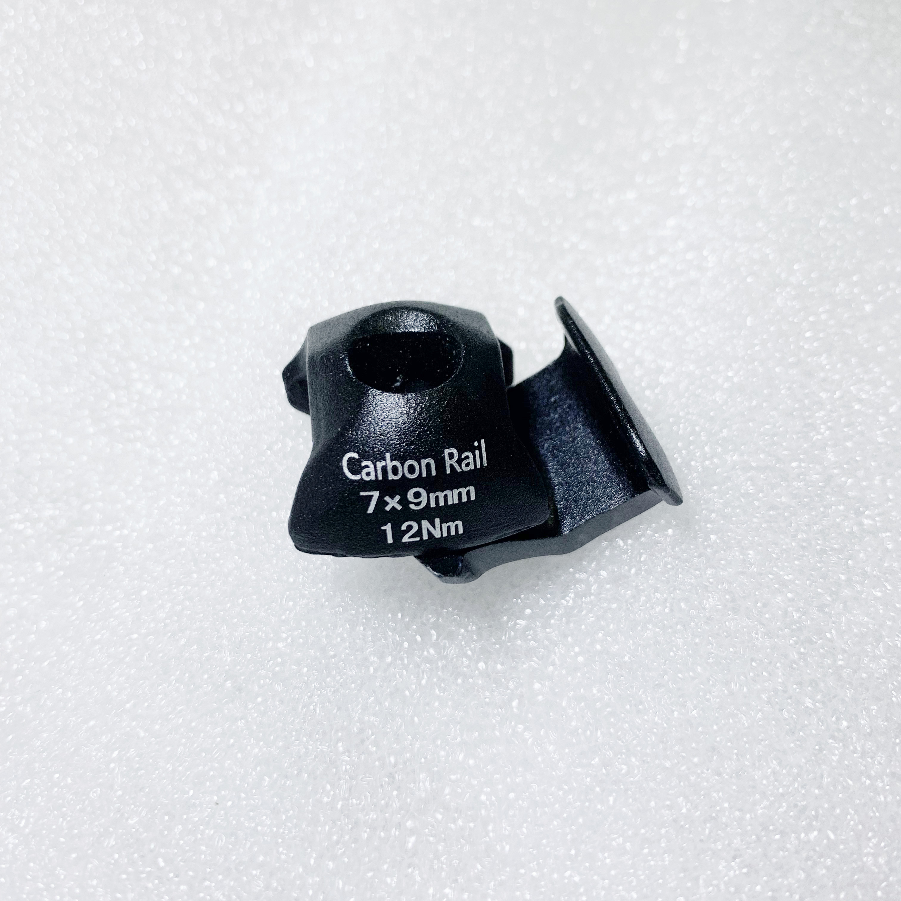 Carbon Seatpost Clamp Oval 7*9 - đánh giá và giá Commuting By Bike